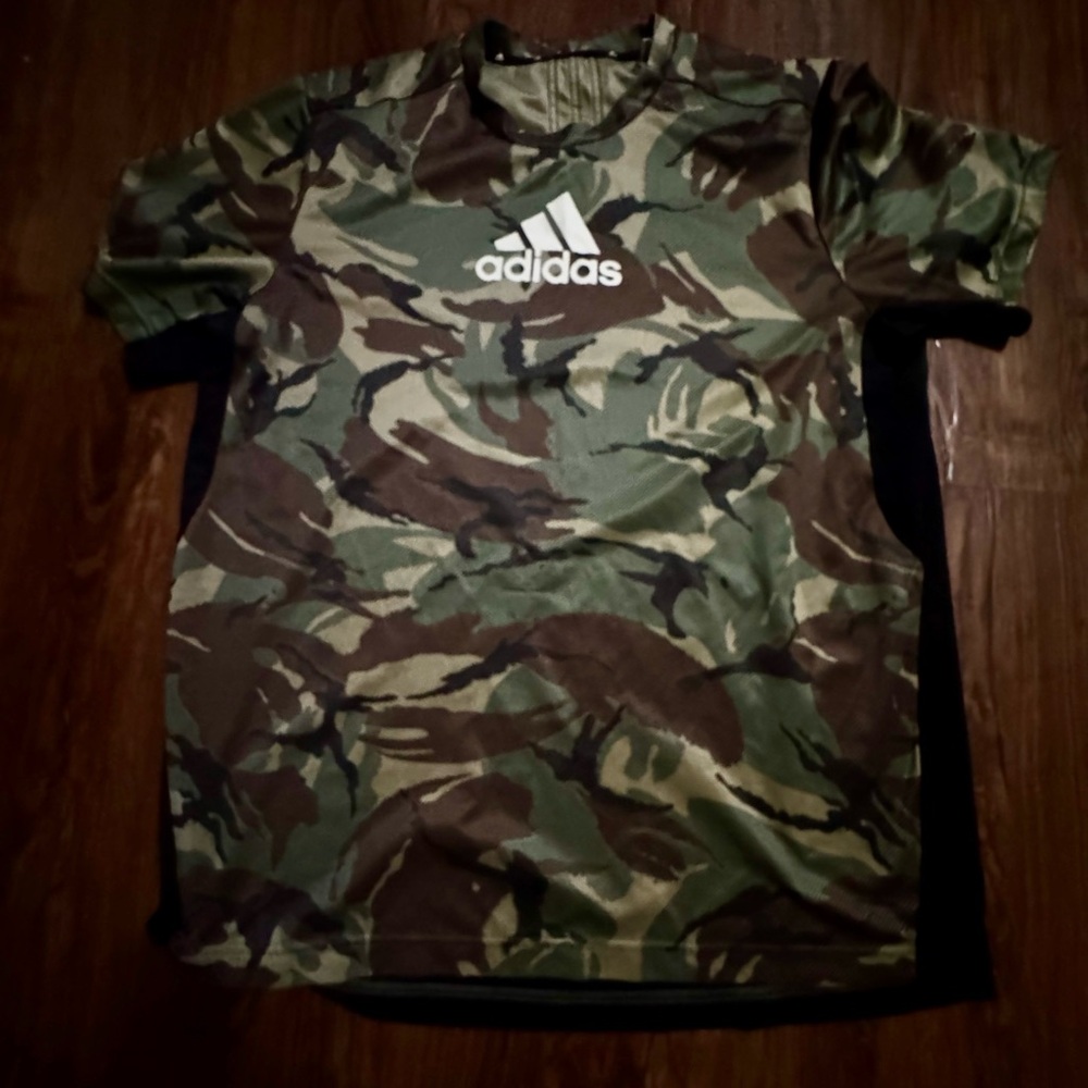 Adidas Camouflage Jersey Men’s Large
